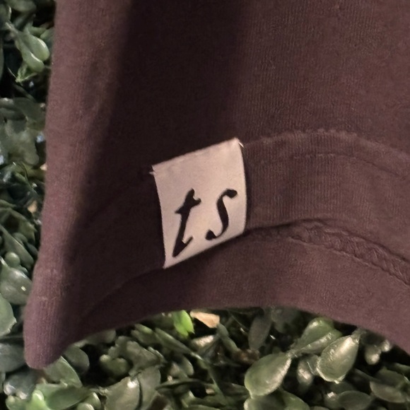 FOLKLORE ALBUM PACING THE ROCKS LONGSLEEVE T-SHIRT Size XL - Picture 9 of 9